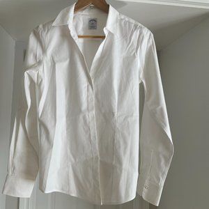 Brooks Brothers fitted  shirt, size 6